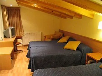 Hotell Estel 2*