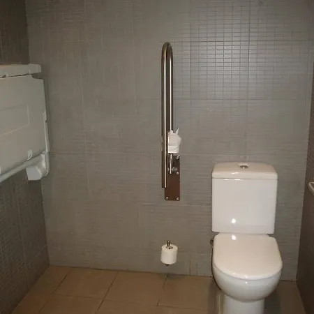 Hotell Estel 2*