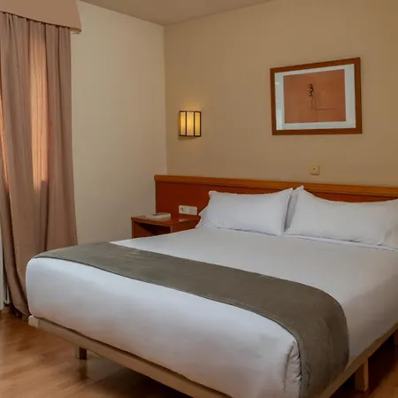 Estel Hotel 2*