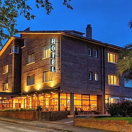 Estel Hotell 2*