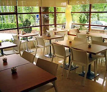 Estel Hotel 2*